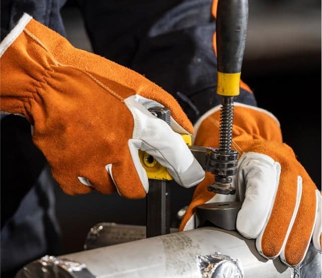 gloves Manufacturer in Pakistan