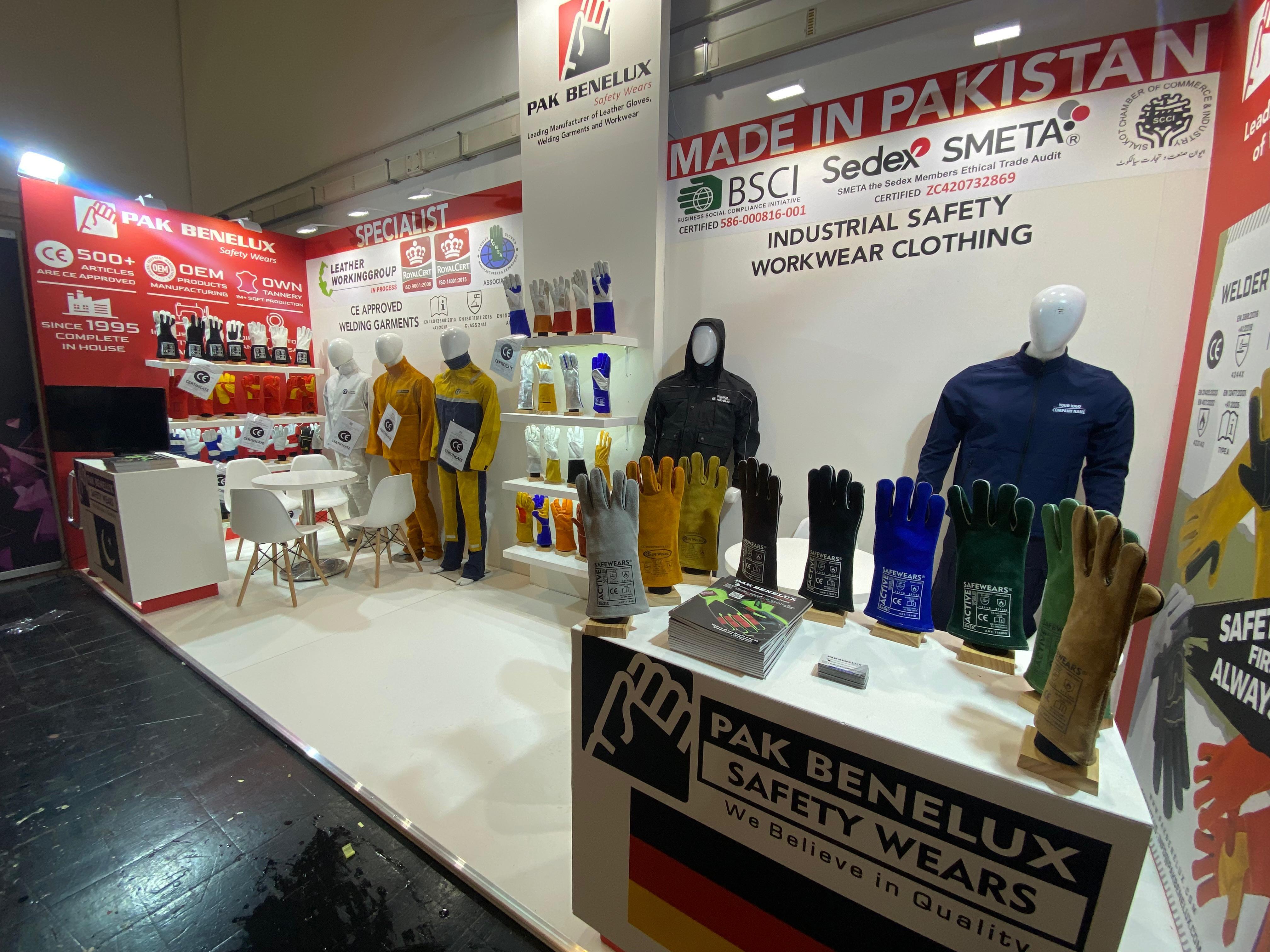 Read more about the article Global Exhibitions